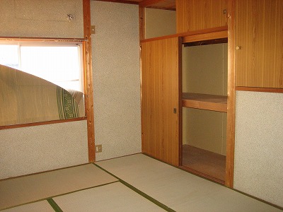 Other room space. Second floor Japanese-style room (closet Yes)