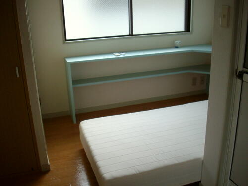 Living and room. Yang also contains good \ (^ o ^) /