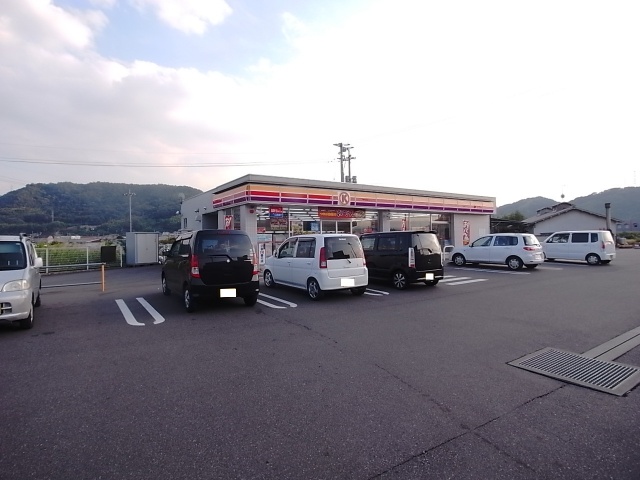 Convenience store. Circle K Kurashiki Katashima store up (convenience store) 743m