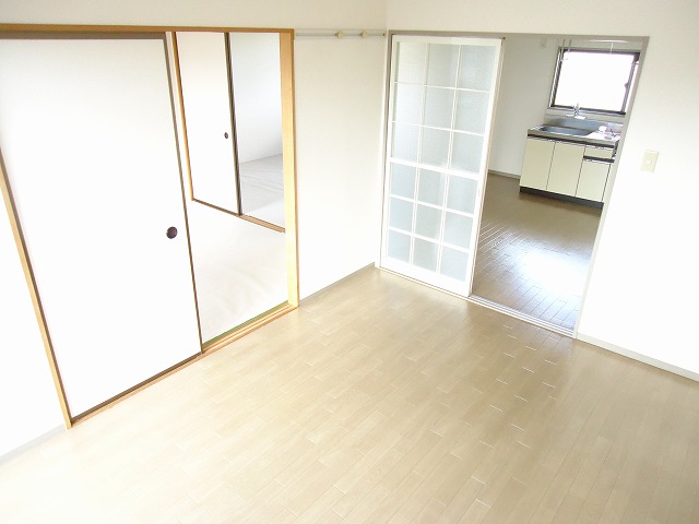 Living and room.  ※ The image is what was previously taken. In reference.