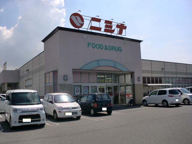 Supermarket. Nishina Tamashima Kashiwajima store up to (super) 2415m