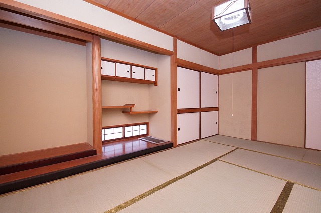 Other room space. Japanese-style room also Tsu'm very beautiful ☆