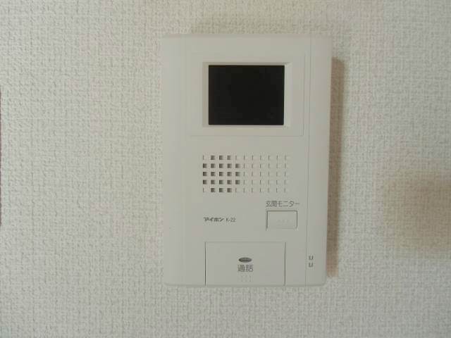 Security.  ◆ Peace of mind even when the visitor! TV Intercom ◇