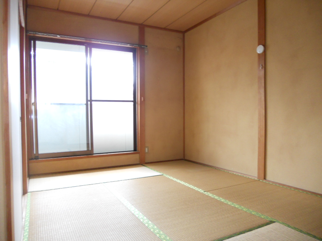 Other room space. Second floor south Japanese-style room