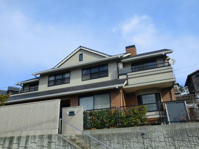 Local appearance photo. It is a quiet residential area.