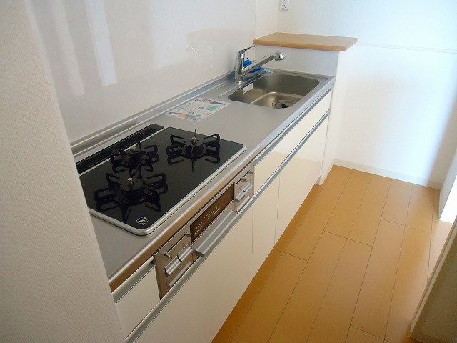 Kitchen.  ※ The image is a thing of the same property by room. 