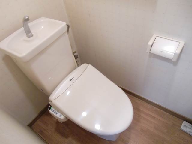 Toilet. Bidet with toilet ☆