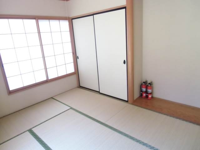 Living and room. Japanese-style room is beautiful ☆ 