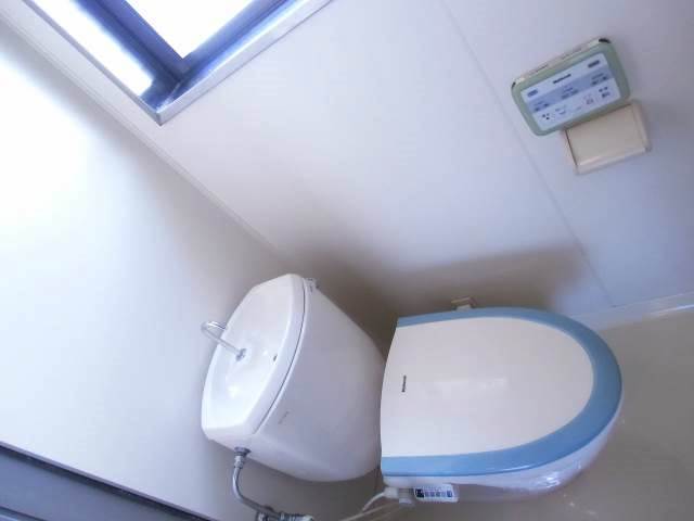 Toilet. With Washlet ☆