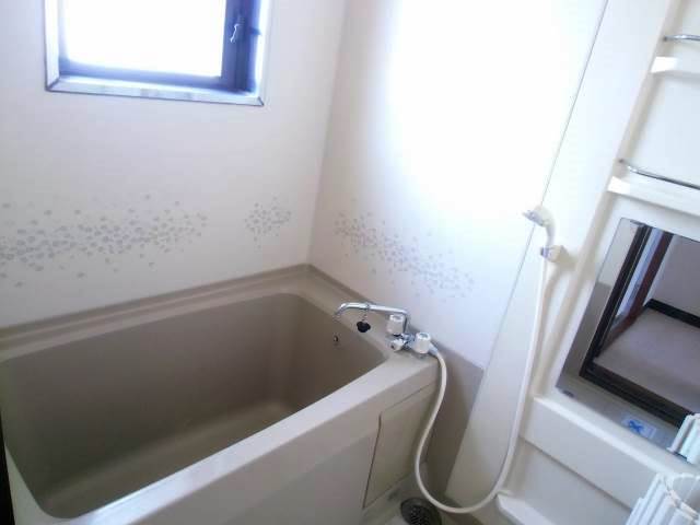 Bath. Bright bathroom ☆