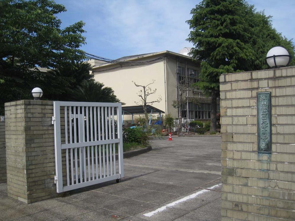 high school ・ College. 833m until the Okayama Prefectural Saidaiji High School