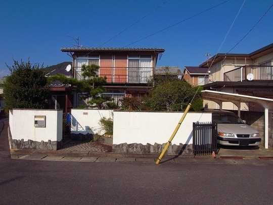 Local appearance photo