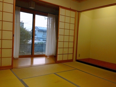 Other room space. 8 Pledge of large Japanese-style room! There is also a street edge of the look!