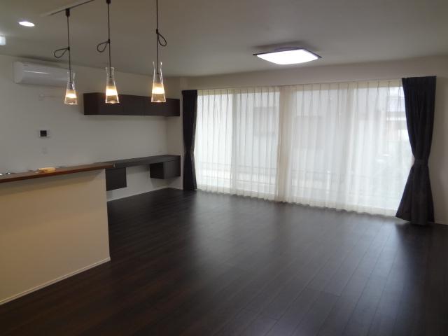 Living. 20 Pledge spacious living room, Boasts of a large open window. Indoor (July 2013) Shooting