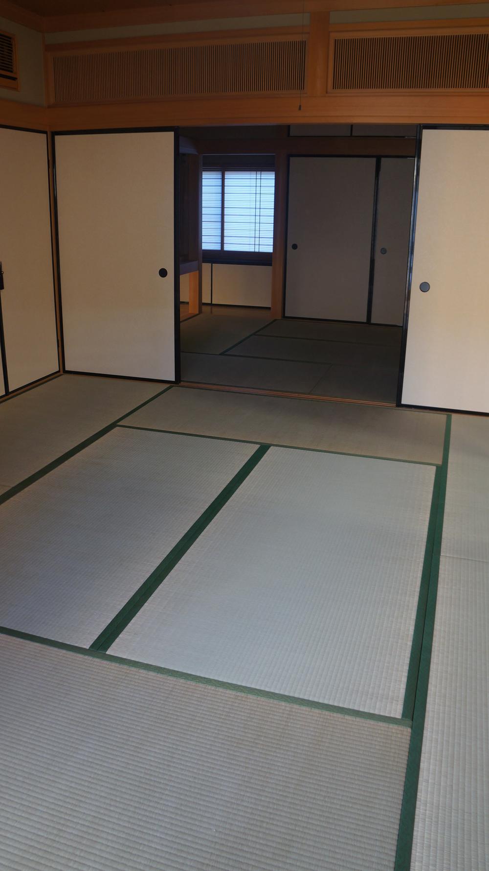 Non-living room. 7.2 of the Pledge and 9.5 Pledge of Japanese-style room Tsuzukiai