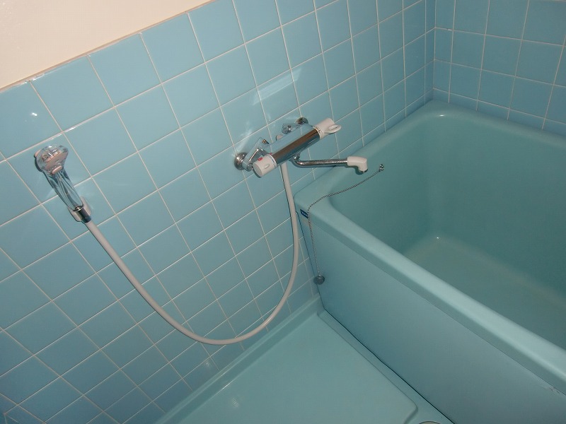 Bath. Bath with shower ☆ 