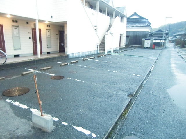 Parking lot