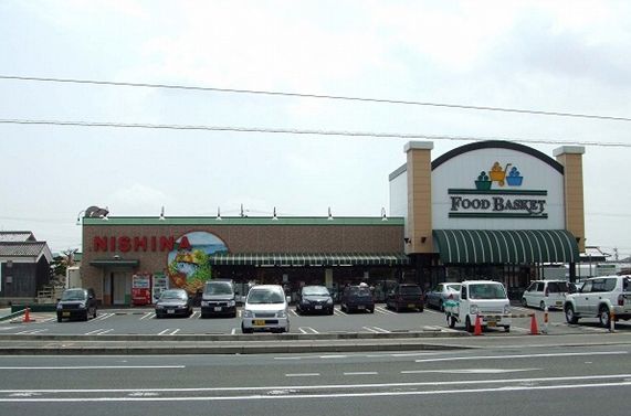 Supermarket. Nishina food basket Nakasendo store up to (super) 1093m