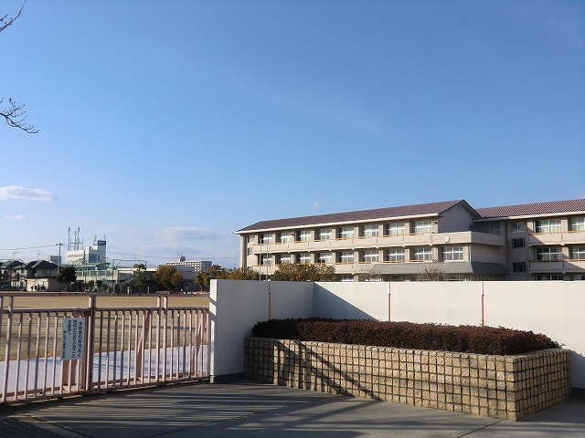 Primary school. 791m to Okayama City Gominami elementary school (elementary school)