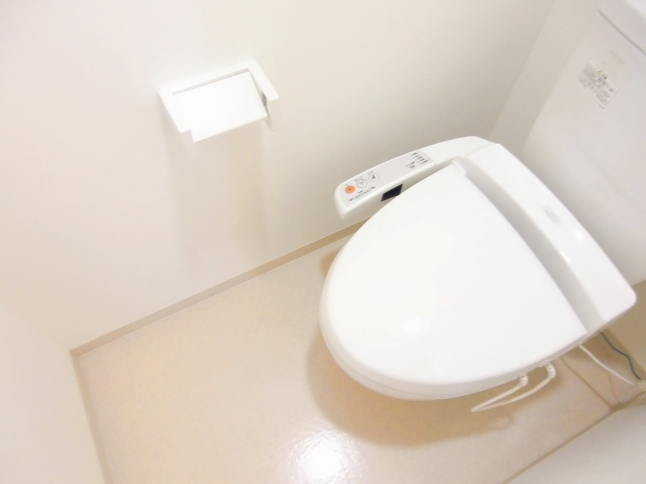 Toilet.  ※ It is another type of floor plan of the property