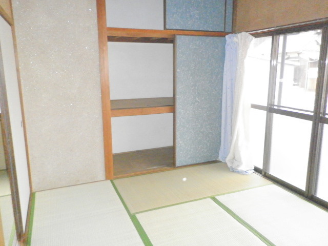 Other room space