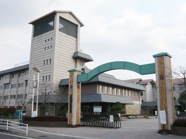 Primary school. 1061m to Okayama City Gominami elementary school (elementary school)