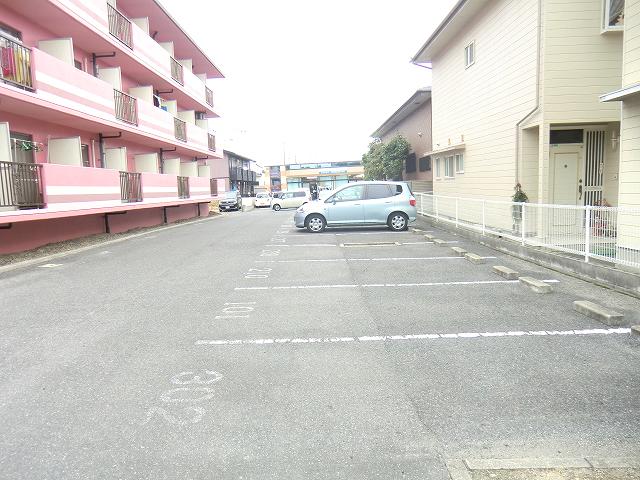 Parking lot