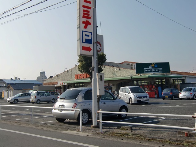 Supermarket. Nishina food basket Nakasendo store up to (super) 1206m