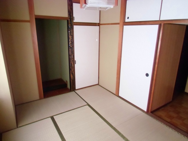 Other room space