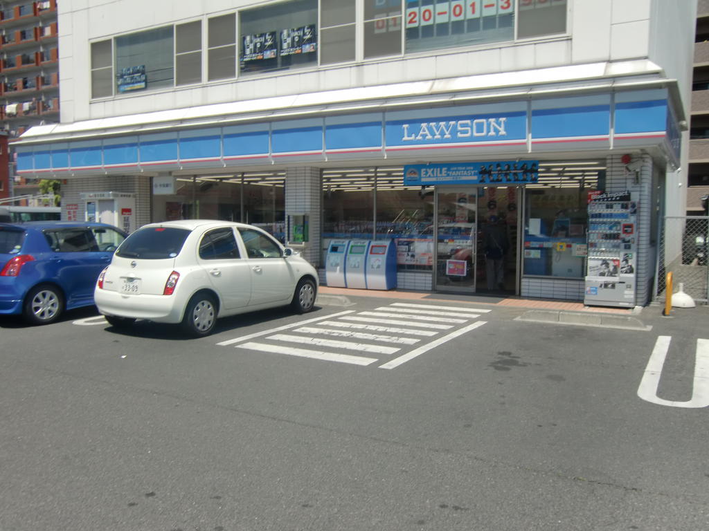 Convenience store. Lawson Okayama Koseicho 1-chome to (convenience store) 206m
