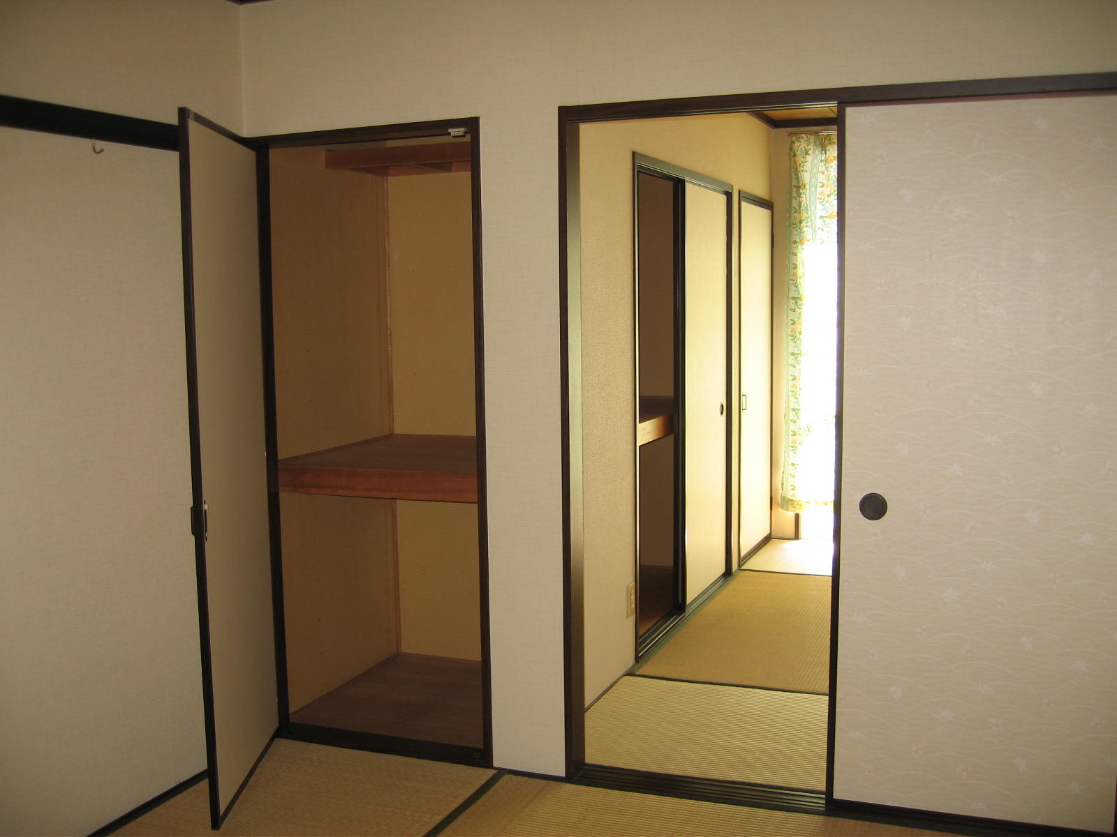 Other room space. From the north Japanese-style room
