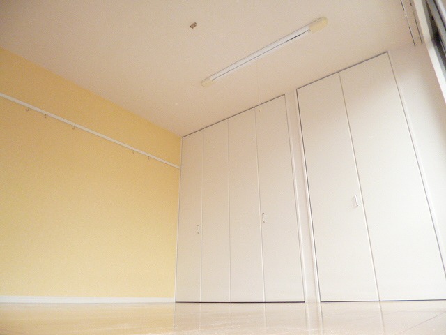 Other room space