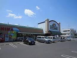 Supermarket. Nishina food basket Nakasendo store up to (super) 674m