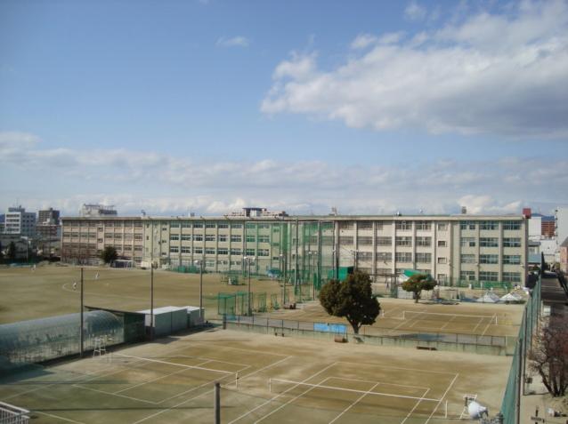 high school ・ College. Okayama Prefecture Tachioka Nanhai High School (High School ・ NCT) to 857m