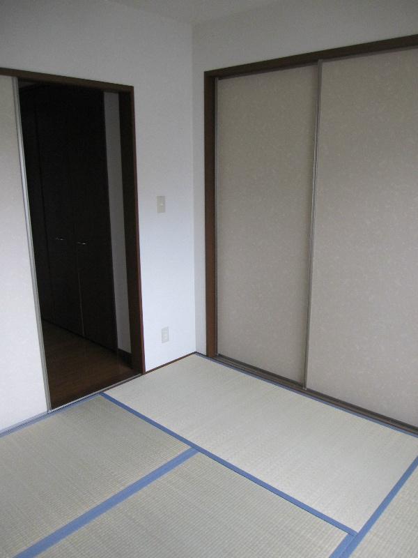 Non-living room. & # 9399; tatami mat replacement