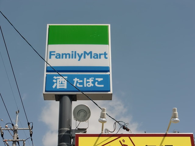 Convenience store. FamilyMart Okayama Higashishimada store up (convenience store) 119m