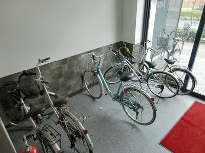 Other common areas. Bicycle is put on entrance