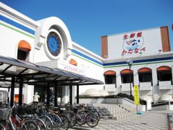 Supermarket. 307m until Watanabe fresh Museum Shimonakano store (Super)