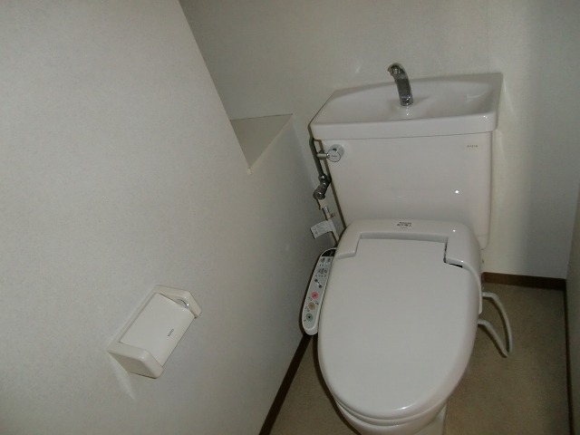 Toilet