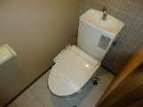 Toilet. (^O^) / (^O^) / (^O^) / (^O^) / (^O^) /