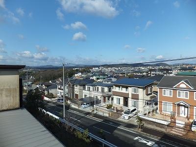 View photos from the dwelling unit. View from the site (January 2014) Shooting