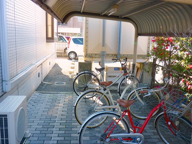 Other common areas. Bicycle-parking space