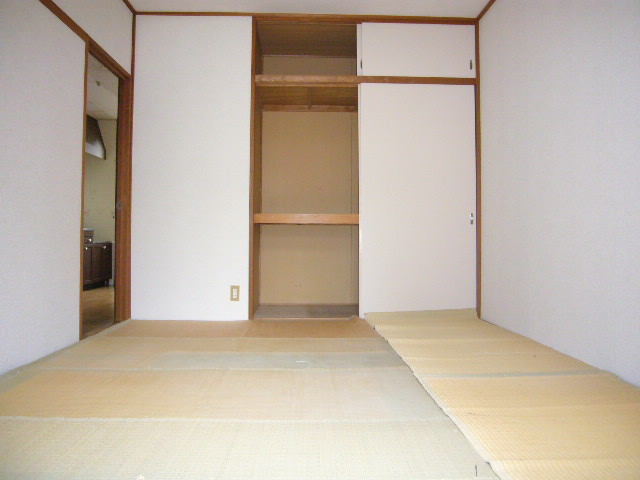 Other room space