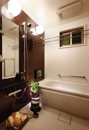 Bathing-wash room.  [bathroom] Hot water in the automatic is standard adopted a convenient semi Otobasu equipped with a hot water function plus rear.