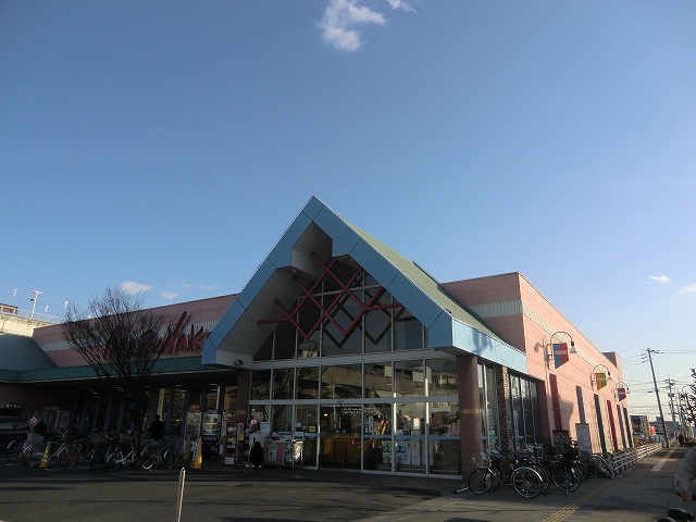 Supermarket. 480m to Sanyo Marunaka Omoto store (Super)