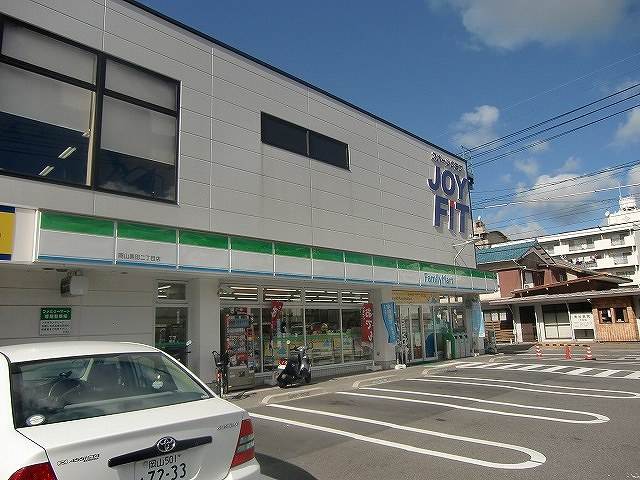 Convenience store. FamilyMart Okayama Tatsumi store up (convenience store) 509m