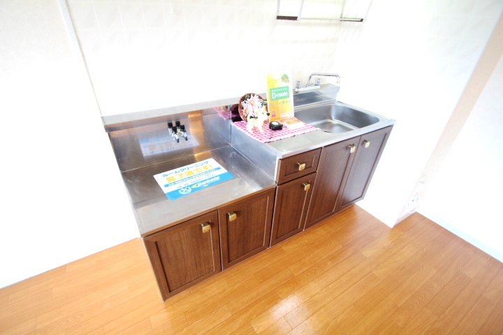 Kitchen. Two-burner stove can be installed ・ Storage enhancement