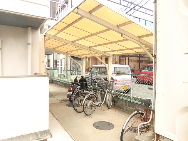 Other common areas. Place for storing bicycles.