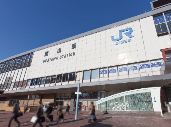 Surrounding environment. JR "Okayama" Station 11 minutes' walk (about 880m)
