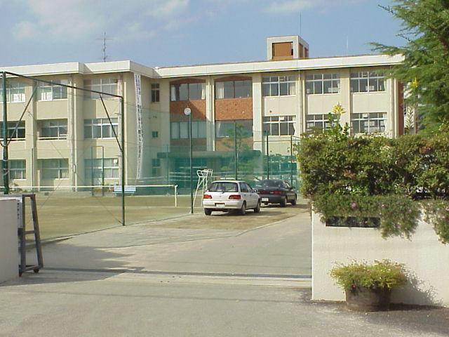 Junior high school. Millet 1200m until junior high school